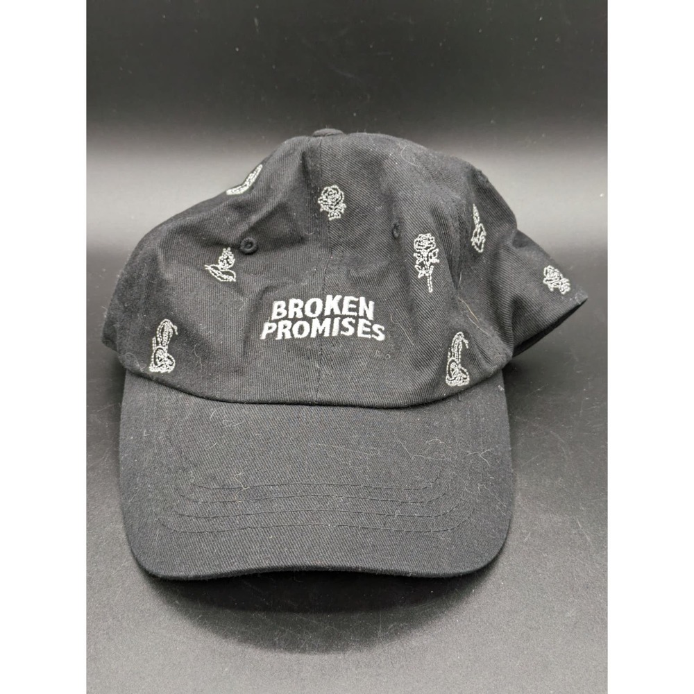 Preowned Broken Promises All over print Cobra Roses Strapback Cap Hat Black